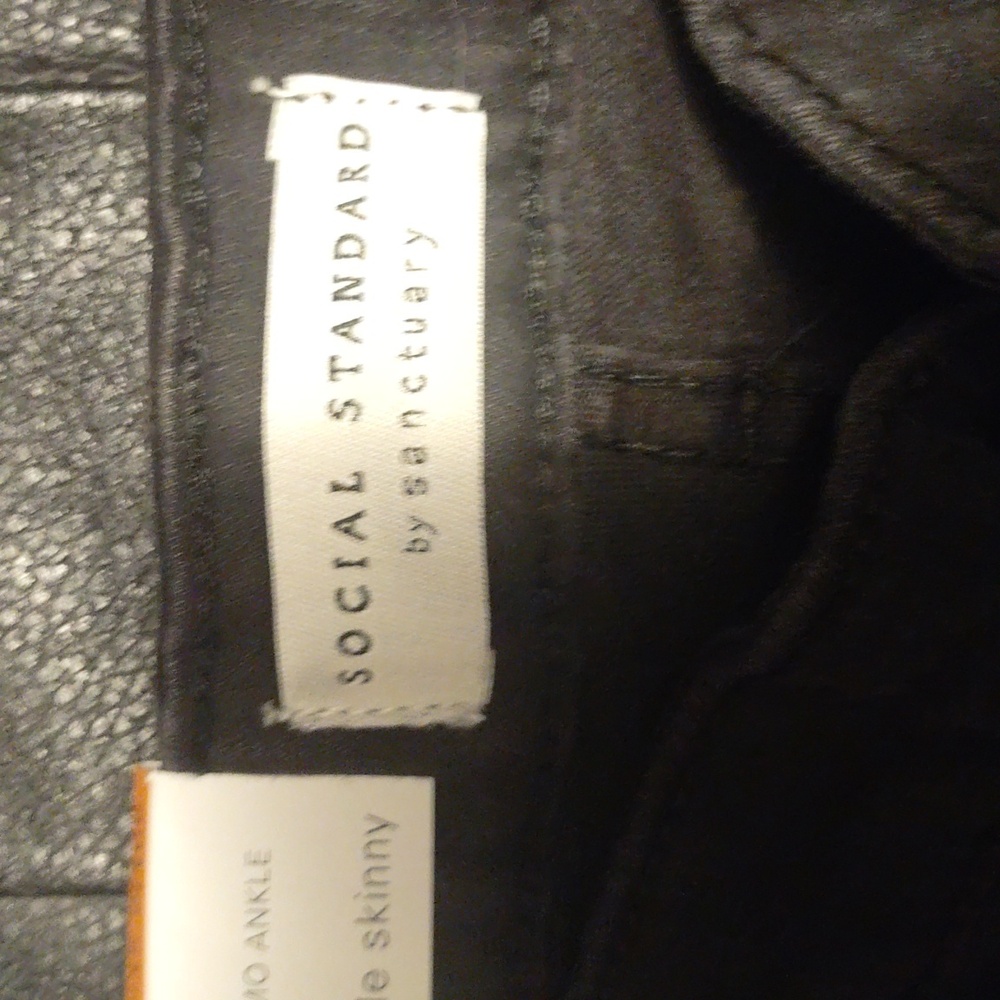 Women's ankle jeans